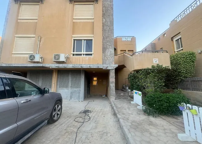 The Fantasy Duplex In Einbay *